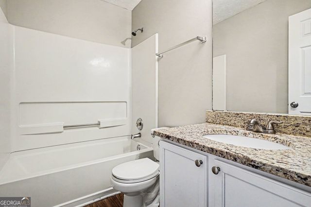 66 Mallie Court, Hampton, GA 30228