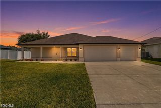 324 SW 21st TER, Cape Coral, FL 33991