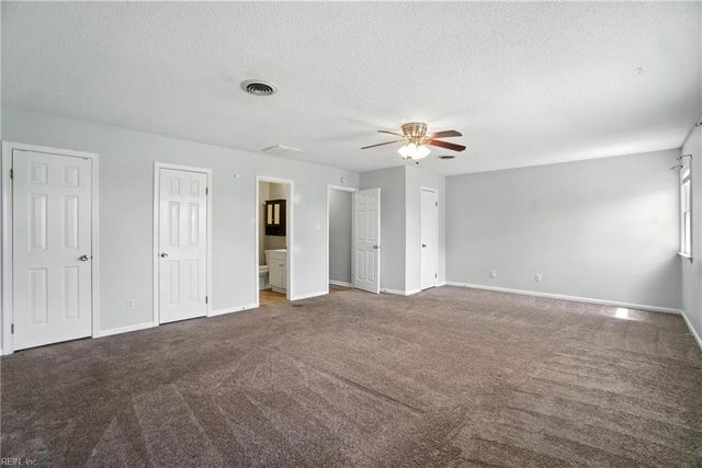 622 Thomas Nelson DR, Virginia Beach, VA 23452