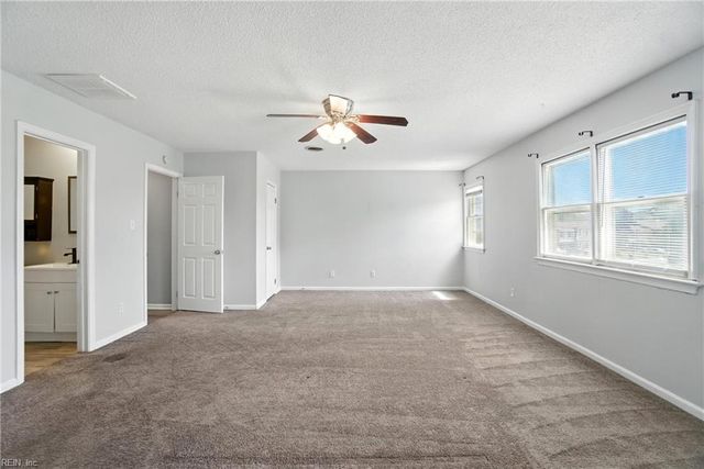 622 Thomas Nelson DR, Virginia Beach, VA 23452