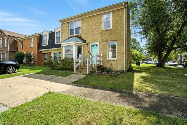 622 Thomas Nelson DR, Virginia Beach, VA 23452