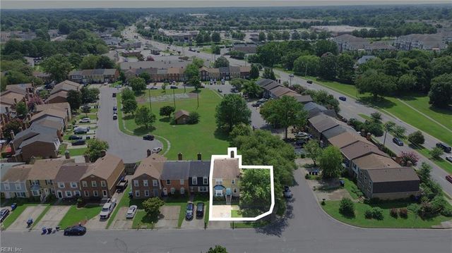 622 Thomas Nelson DR, Virginia Beach, VA 23452