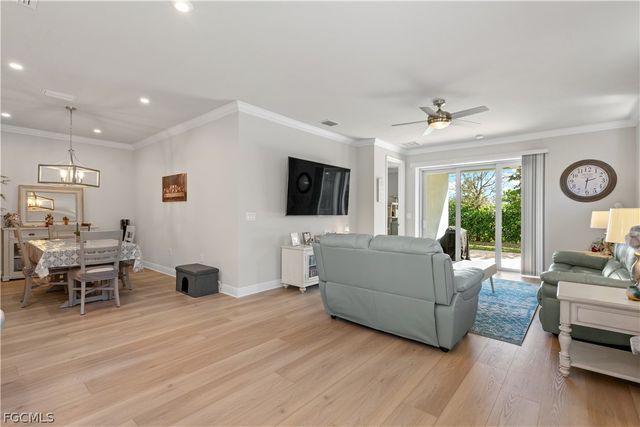 10357 Bonavie Cove DR, Fort Myers, FL 33966