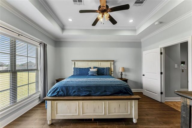 7421 Buckskin Drive, Iowa, LA 70647