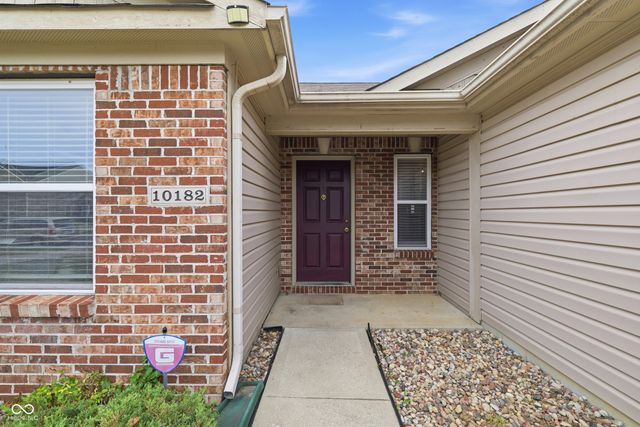 10182 Morning Light Drive, Avon, IN 46123