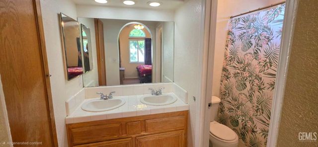 5110 Greenville Court, Bakersfield, CA 93313
