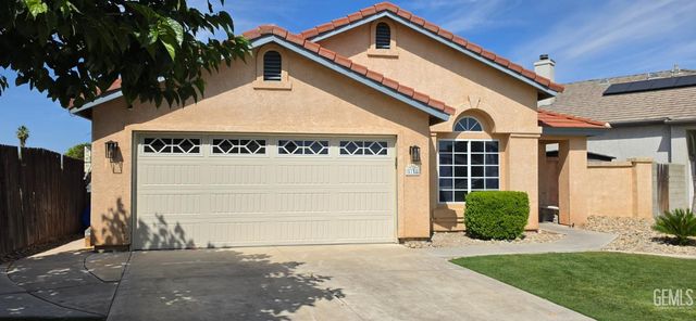 5110 Greenville Court, Bakersfield, CA 93313