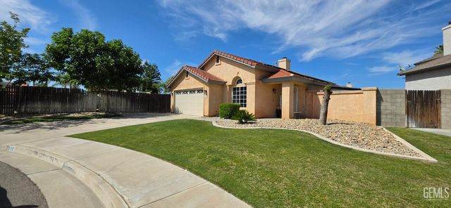 5110 Greenville Court, Bakersfield, CA 93313