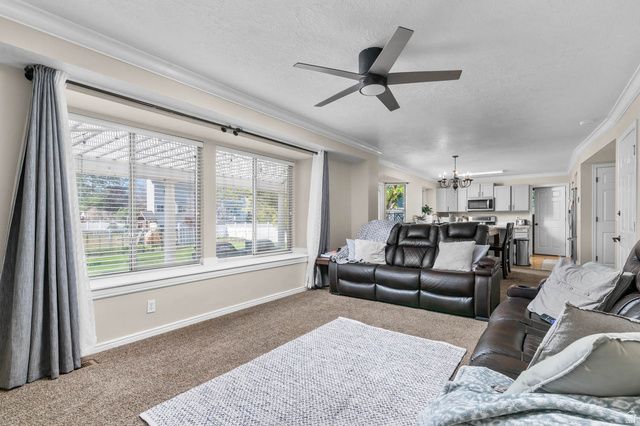 2855 W GOLDEN MEADOWS DR, Riverton, UT 84065