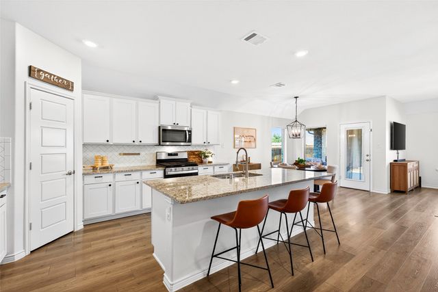 924 Royal Lane, Celina, TX 75009