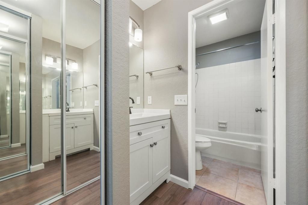 Image 13 of property listing at 8393 Capricorn 91, San Diego, CA 92126