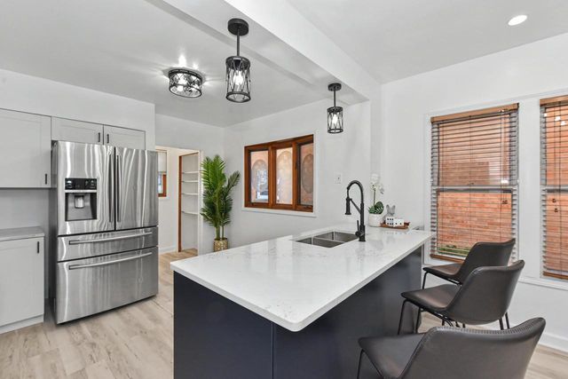 2322 S 63rd STREET, West Allis, WI 53219