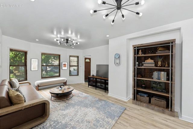 2322 S 63rd STREET, West Allis, WI 53219