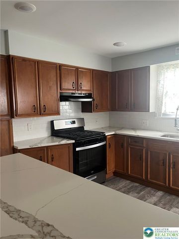 528 Centre Street, Easton, PA 18042