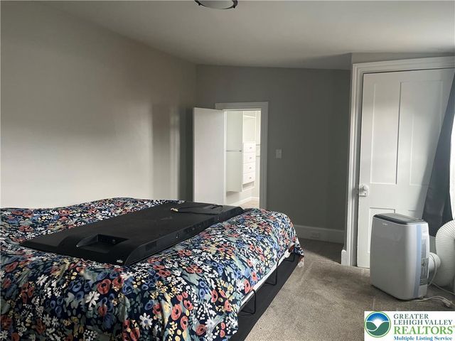 528 Centre Street, Easton, PA 18042