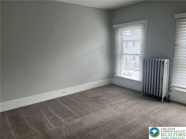 528 Centre Street, Easton, PA 18042