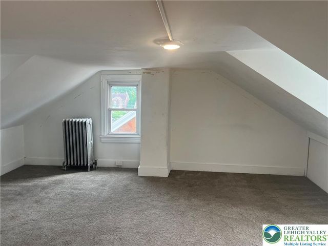 528 Centre Street, Easton, PA 18042