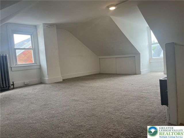 528 Centre Street, Easton, PA 18042