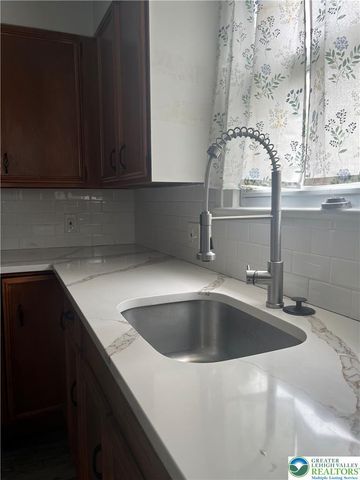 528 Centre Street, Easton, PA 18042