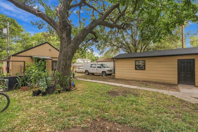 611 S Hydraulic St, Wichita, KS 67211