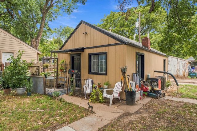 611 S Hydraulic St, Wichita, KS 67211