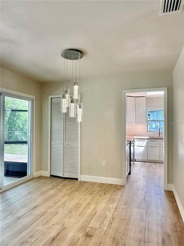 400 DALTON BOULEVARD, Port Charlotte, FL 33952