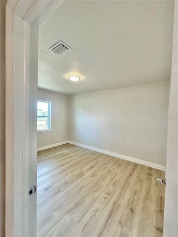 400 DALTON BOULEVARD, Port Charlotte, FL 33952