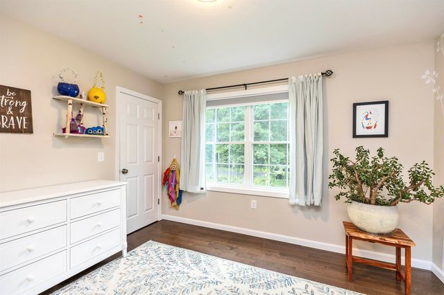 12 Springvale Avenue, Brookline, NH 03033