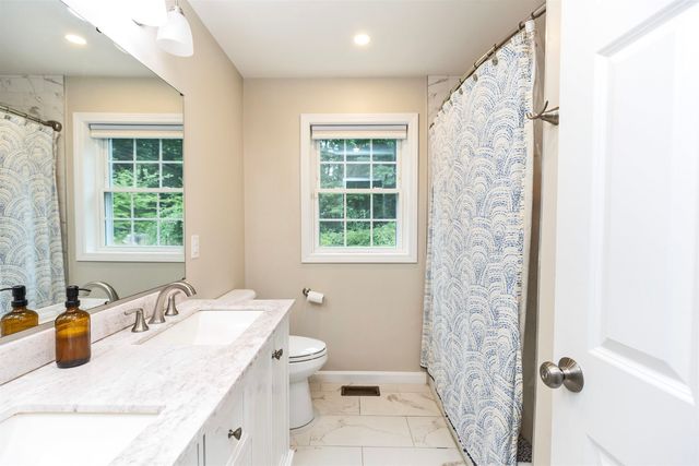 12 Springvale Avenue, Brookline, NH 03033
