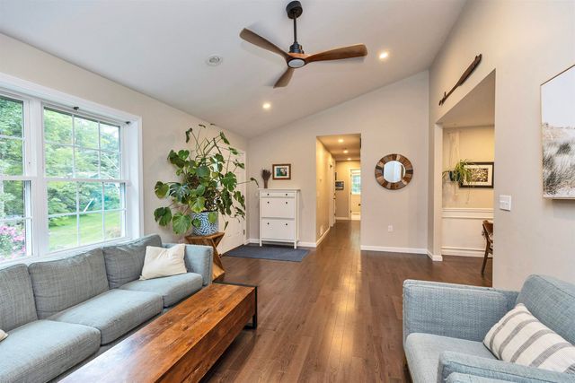 12 Springvale Avenue, Brookline, NH 03033