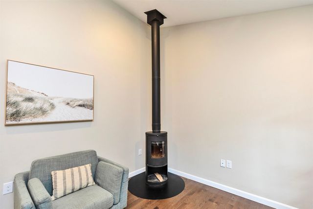 12 Springvale Avenue, Brookline, NH 03033