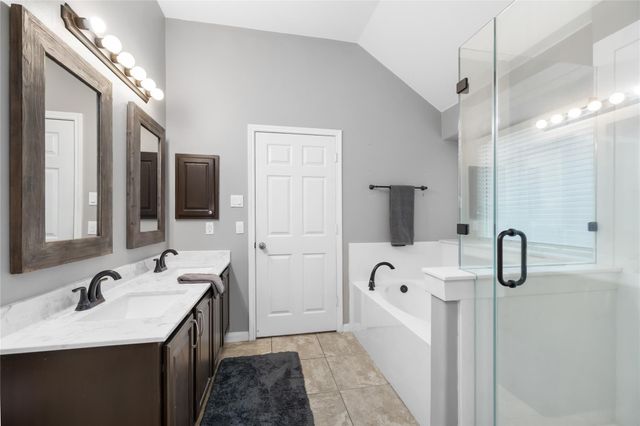 12423 Brightwood Drive, Montgomery, TX 77356