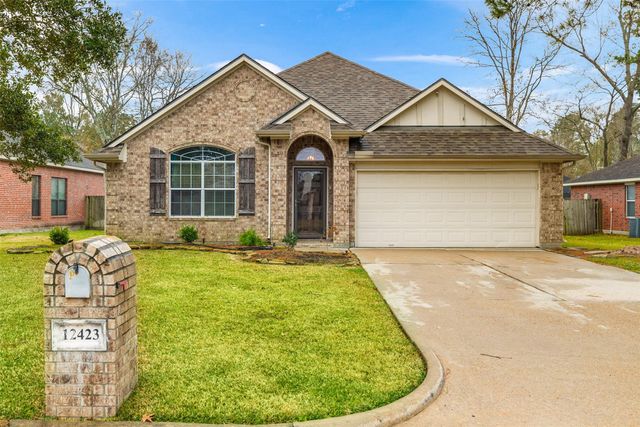 12423 Brightwood Drive, Montgomery, TX 77356
