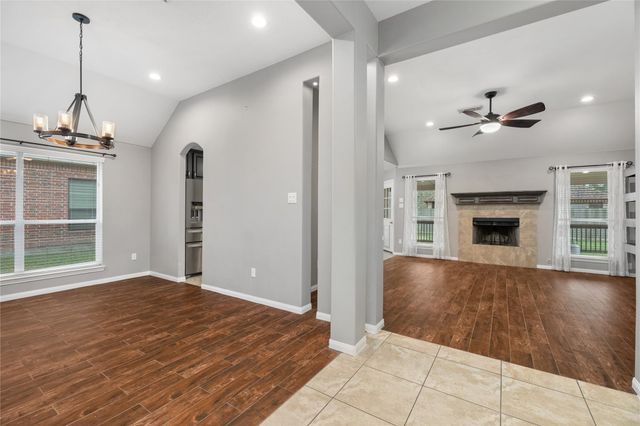 12423 Brightwood Drive, Montgomery, TX 77356