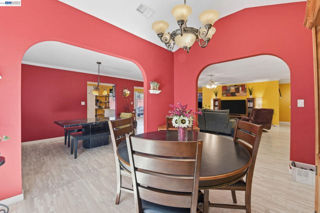 4541 Darcelle Dr, Union City, CA 94587