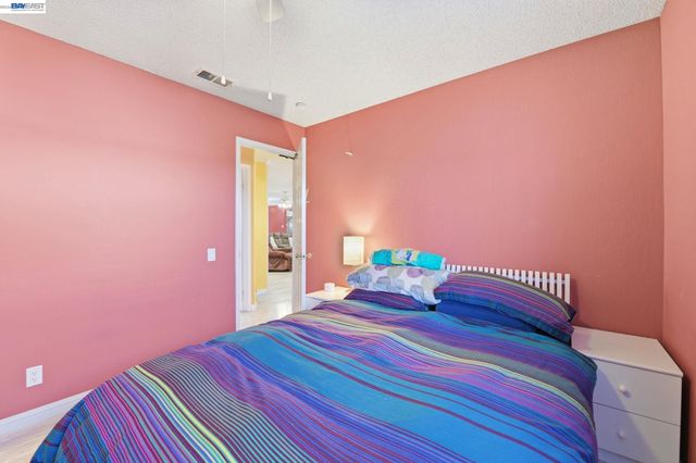 4541 Darcelle Dr, Union City, CA 94587