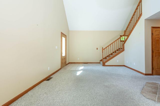 1056 W Burma Road, Bloomington, IN 47404