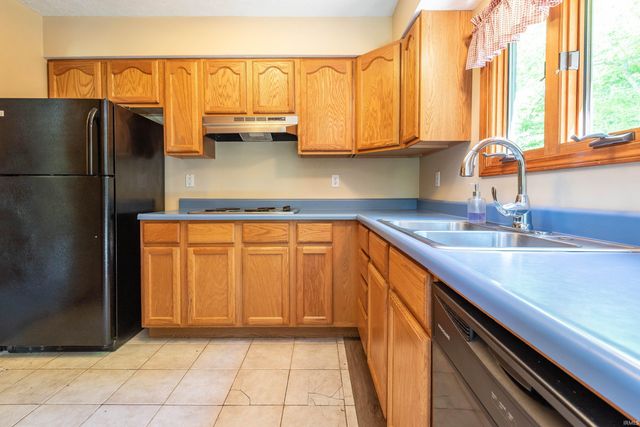 1056 W Burma Road, Bloomington, IN 47404
