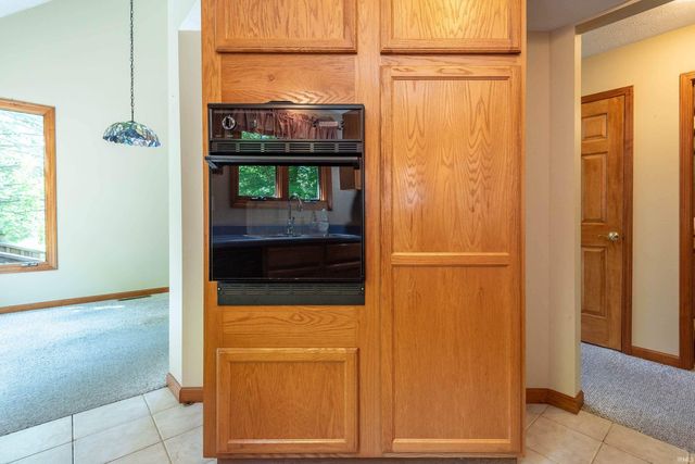 1056 W Burma Road, Bloomington, IN 47404