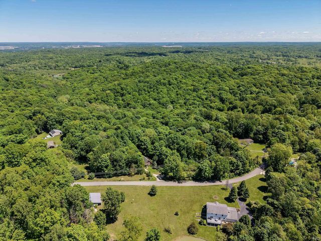 1056 W Burma Road, Bloomington, IN 47404