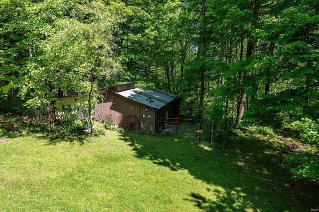 1056 W Burma Road, Bloomington, IN 47404