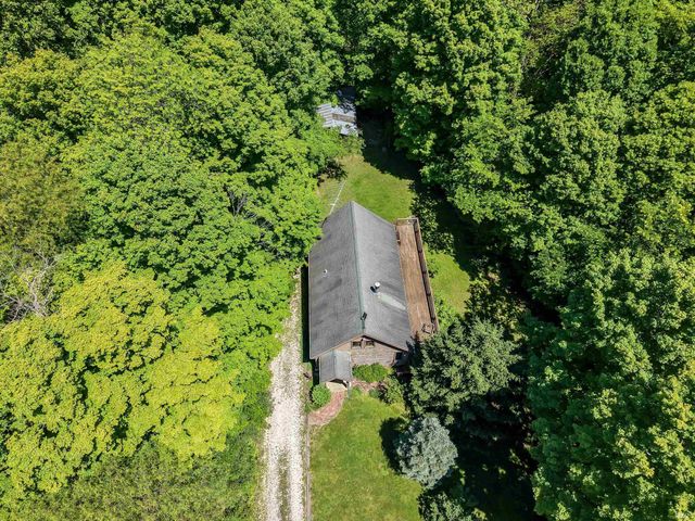 1056 W Burma Road, Bloomington, IN 47404