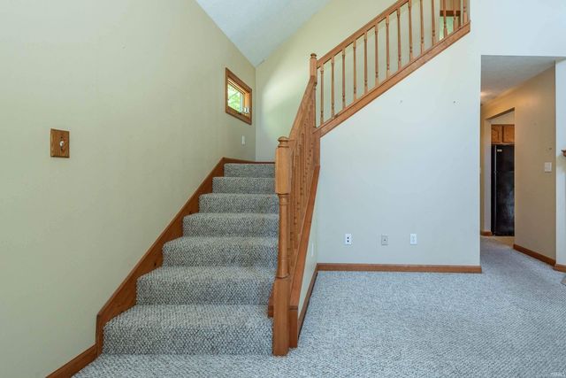 1056 W Burma Road, Bloomington, IN 47404