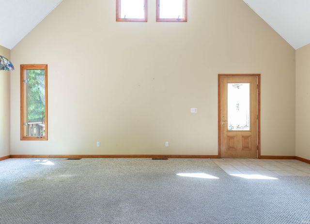 1056 W Burma Road, Bloomington, IN 47404