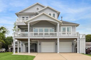 4910 Palm Street, Seabrook, TX 77586