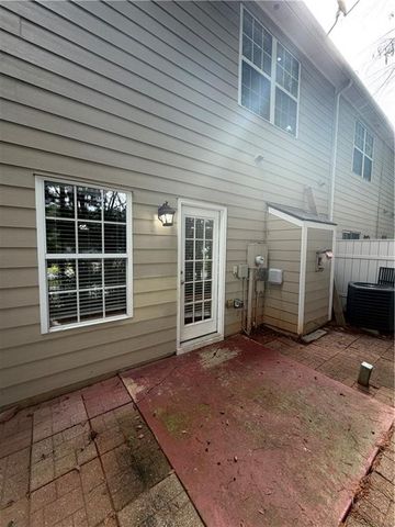 325 Parc River Boulevard, Lawrenceville, GA 30046