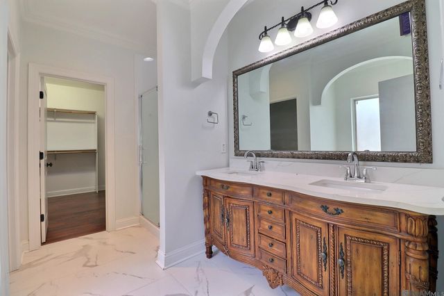 12249 Canterbury Park Dr, Geismar, LA 70734