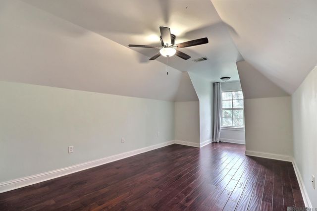 12249 Canterbury Park Dr, Geismar, LA 70734