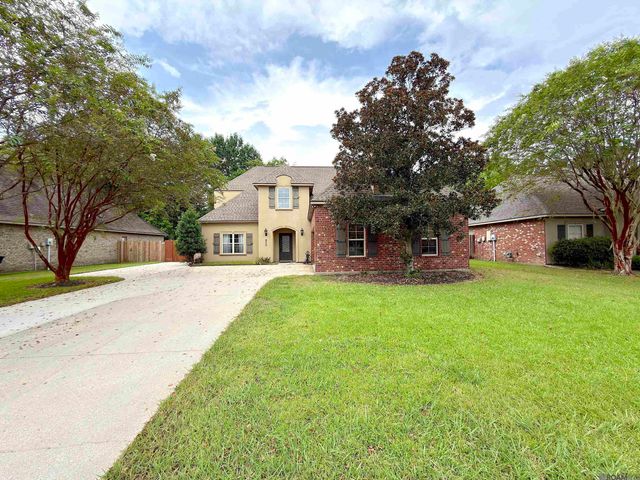 12249 Canterbury Park Dr, Geismar, LA 70734