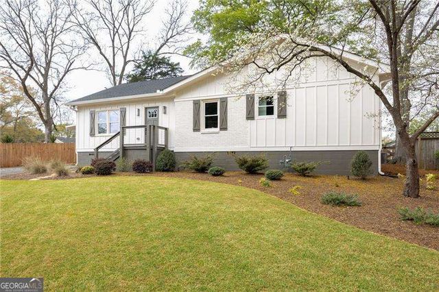 3300 Ridgecrest Road SE, Smyrna, GA 30080